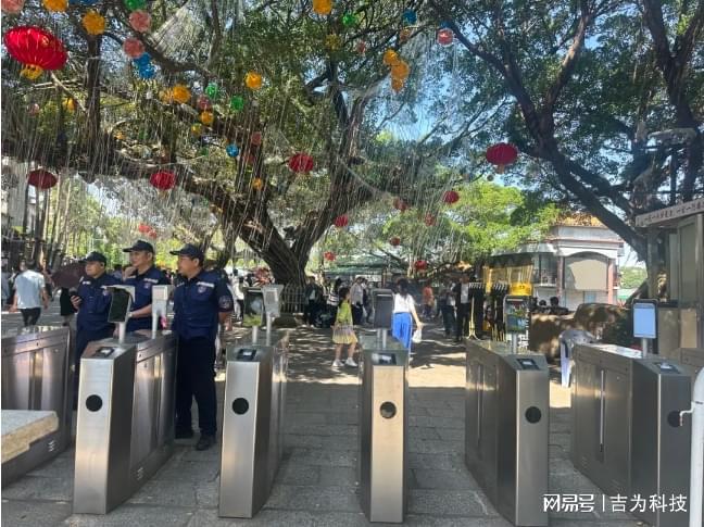 新利18全站国度5A级旅游景区-惠州西湖上线吉为科技人脸辨认一体机体系(图4)